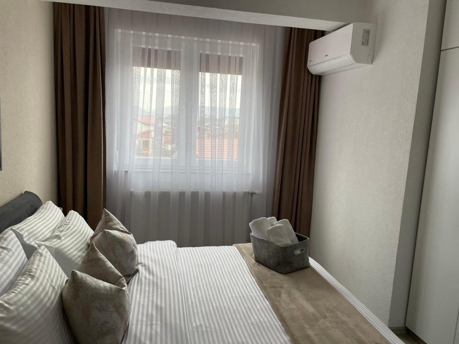 Apartment Prizreni-Free Private Parking Buitenkant foto