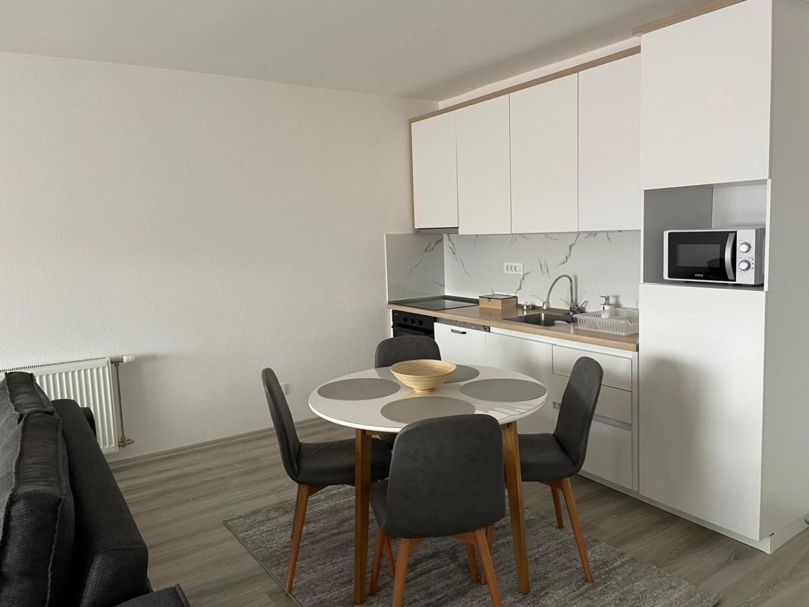 Apartment Prizreni-Free Private Parking Buitenkant foto